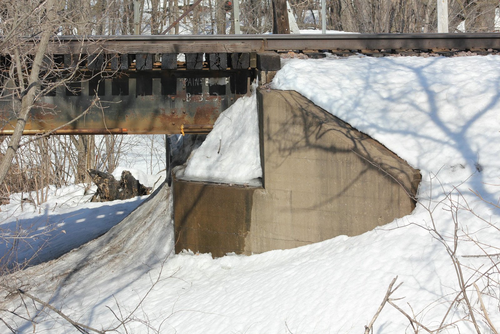 East abutment